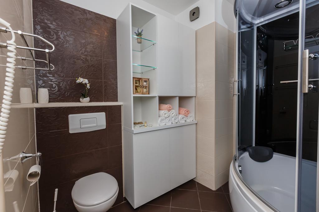 Villa Apartments Katja Τρογκίρ Εξωτερικό φωτογραφία