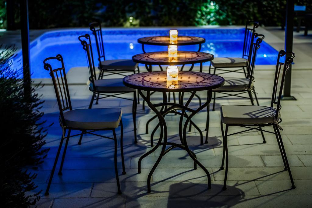 Villa Apartments Katja Τρογκίρ Εξωτερικό φωτογραφία
